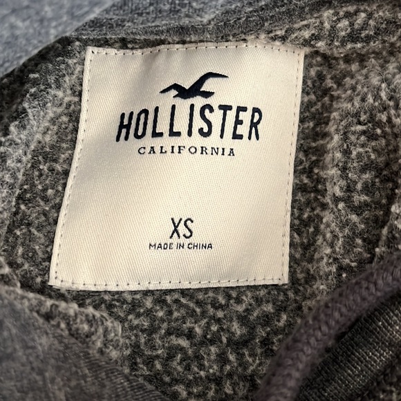 Hollister black hoodie (NWOT) - Picture 5 of 5